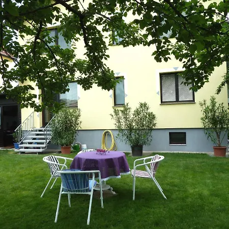 Weinbergblick Apartment Rohrendorf bei Krems