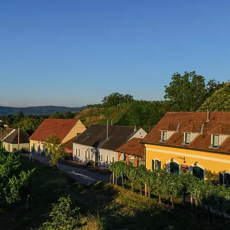 Weinbergblick Apartment Rohrendorf bei Krems